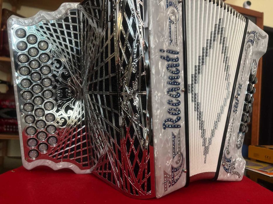Concertina nova recanatti muito leve