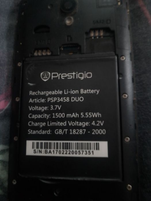 Продам телефон на запчастини