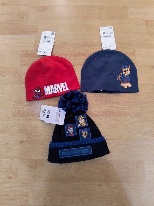 Czapki C&A 98/104 zimowa wiosenne NOWE!