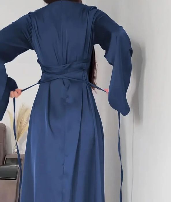 Сукня нова довга