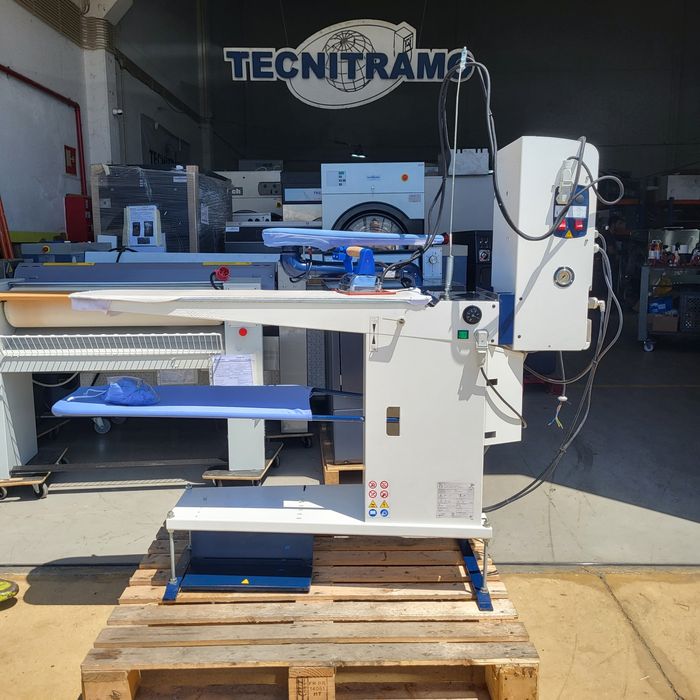 Tabua de passar a ferro emgomadoria