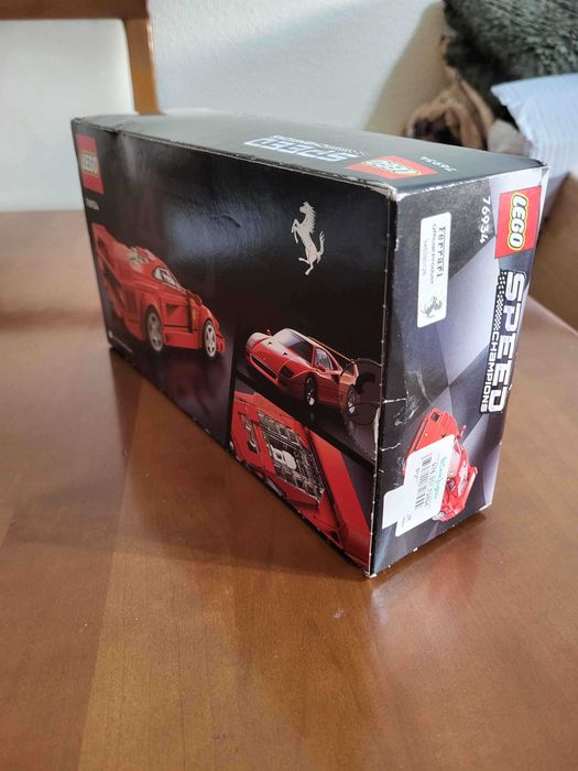 Lego 76934 Ferrari F40