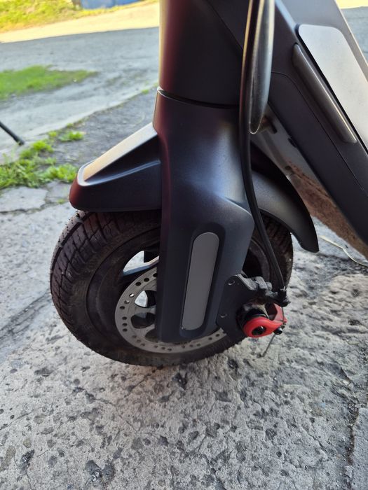 Продам электросамокат SegWay P65