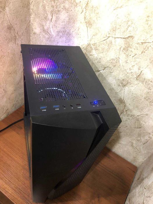 Компьютер Intel 9Th / RX 580 8GB / 16Gb DDR4 Системный блок Игровой ПК