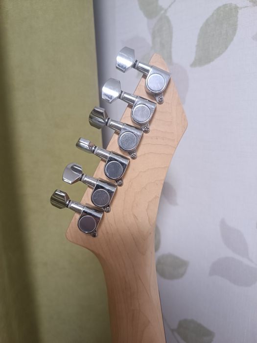 Электрогитара Ample HEV633 BK + ремінь