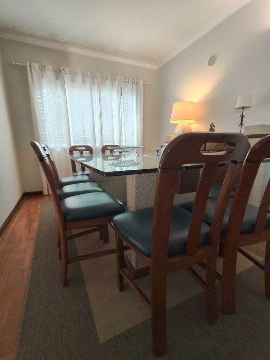 MESA JANTAR + 10 cadeiras