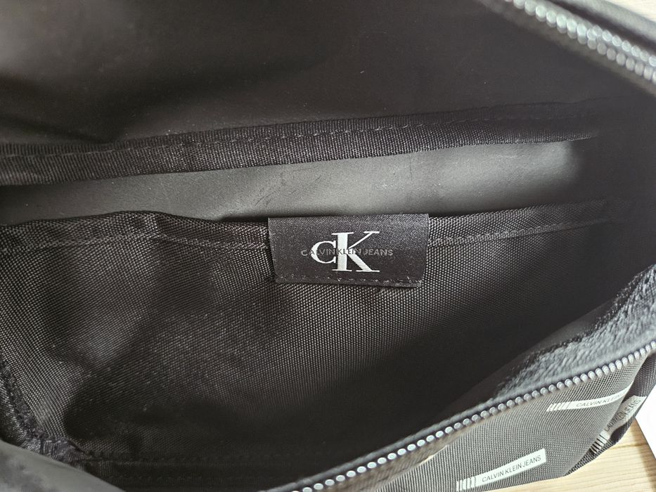 Calvin Klein Saszetka Nerka
