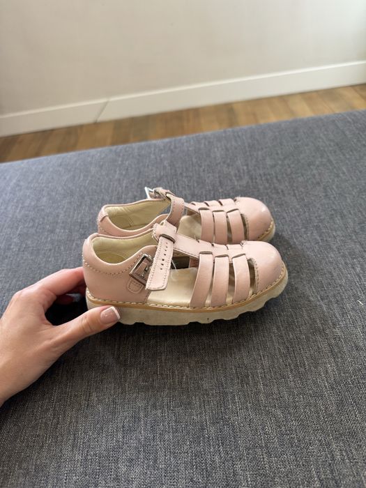 Дитячі туфлі босоніжки clarks 25 розмір