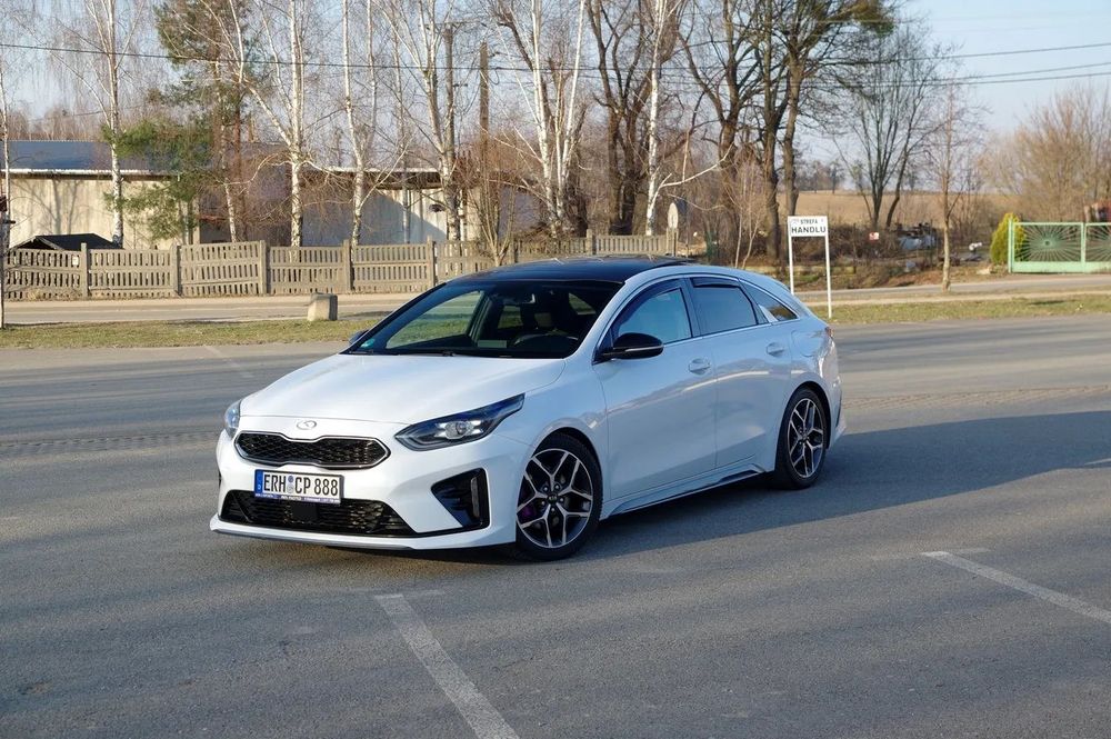 Kia ProCeed GT-Line_Nawigacja_Panorama_Kamera_JBL_Podg.Fotele/Kierownica! ASO KIA