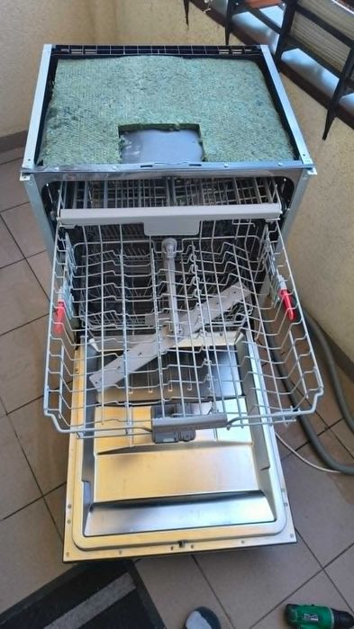 Zmywarka do zabudowy 60 cm Samsung DW60R7070BB, przeciek