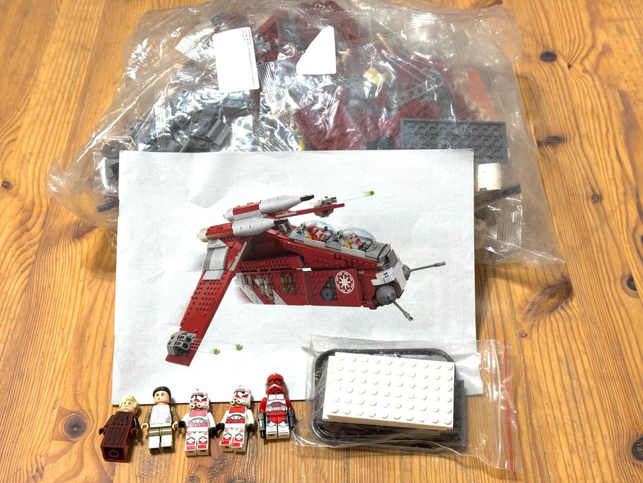 Klon Kanonierka Gwardii Coruscańskiej 75354 kompatybilny z LEGO