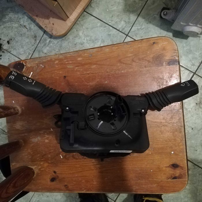 Przełącznik zespolony manetka  OPEL ZAFIRA B