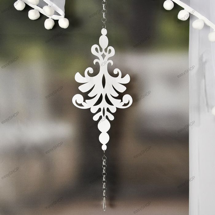 Firana gotowa z pomponami cała biała