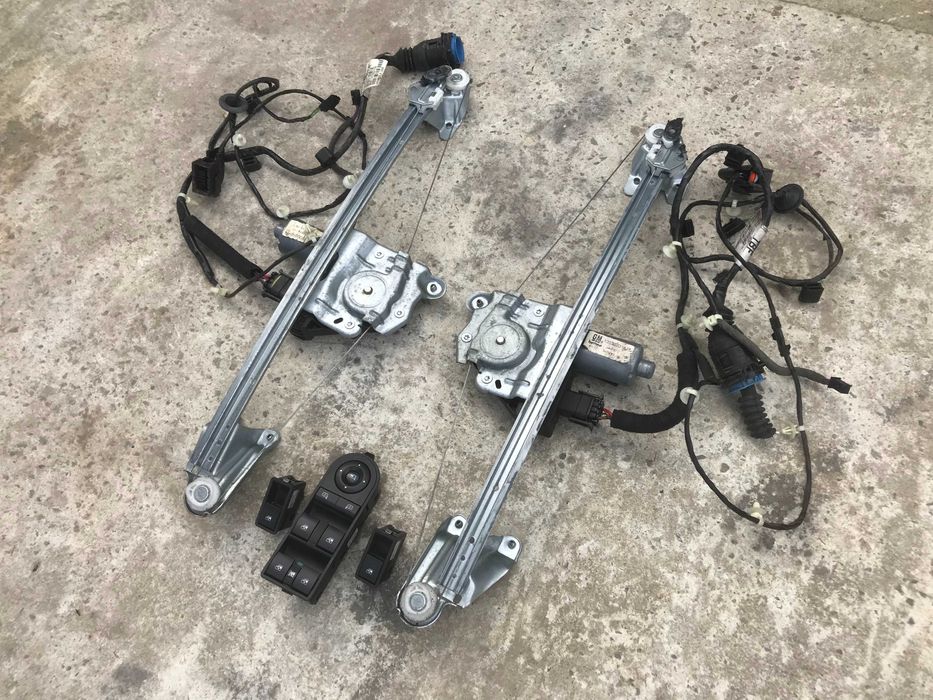 Комплект задніх електро склопідіймачів Opel Zafira B (ЕСП)