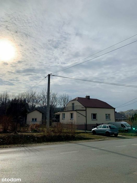 Dom Z Działką I Domkiem Gospodarczym W Beskidzie Niskim W Sękowej