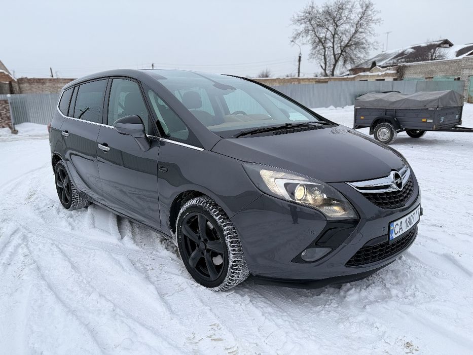 Opel Zefira максимальна комплектація