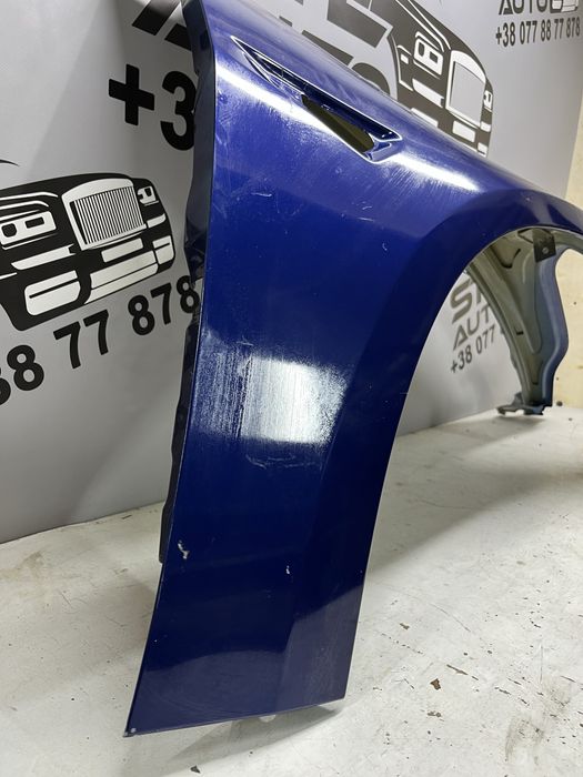 Праве крило Tesla Model 3