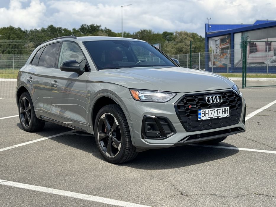 Продам Audi sq 5 2020 пробег 84 тыс км не бита не крашена 3.0 бензин