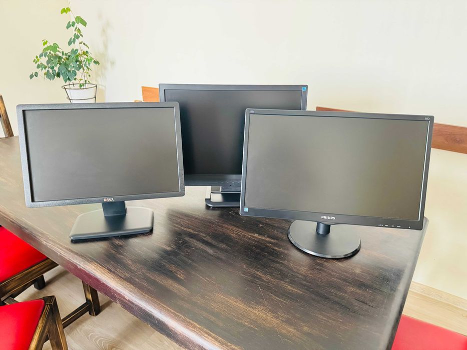 Monitory komputerowe