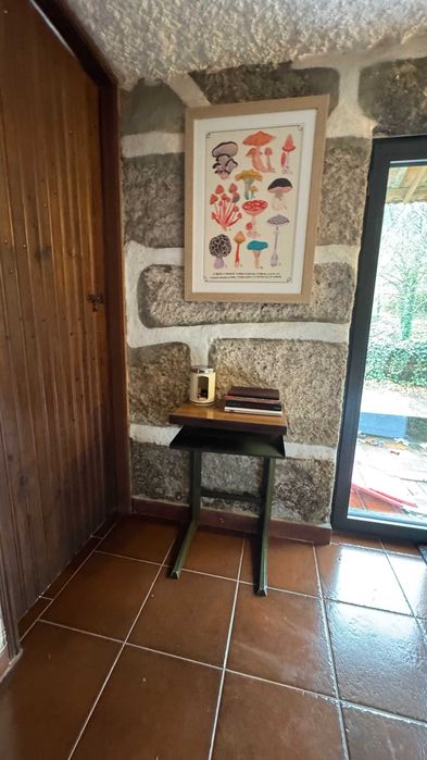 Mesa escolar de criança vintage