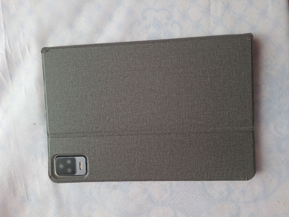 Планшет у гарному стані