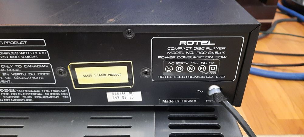 Rotel rcd 945ax świetny odtwarzacz