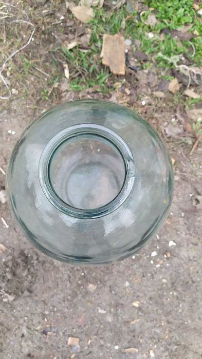 Стеклянные бутыли 20л и 10л