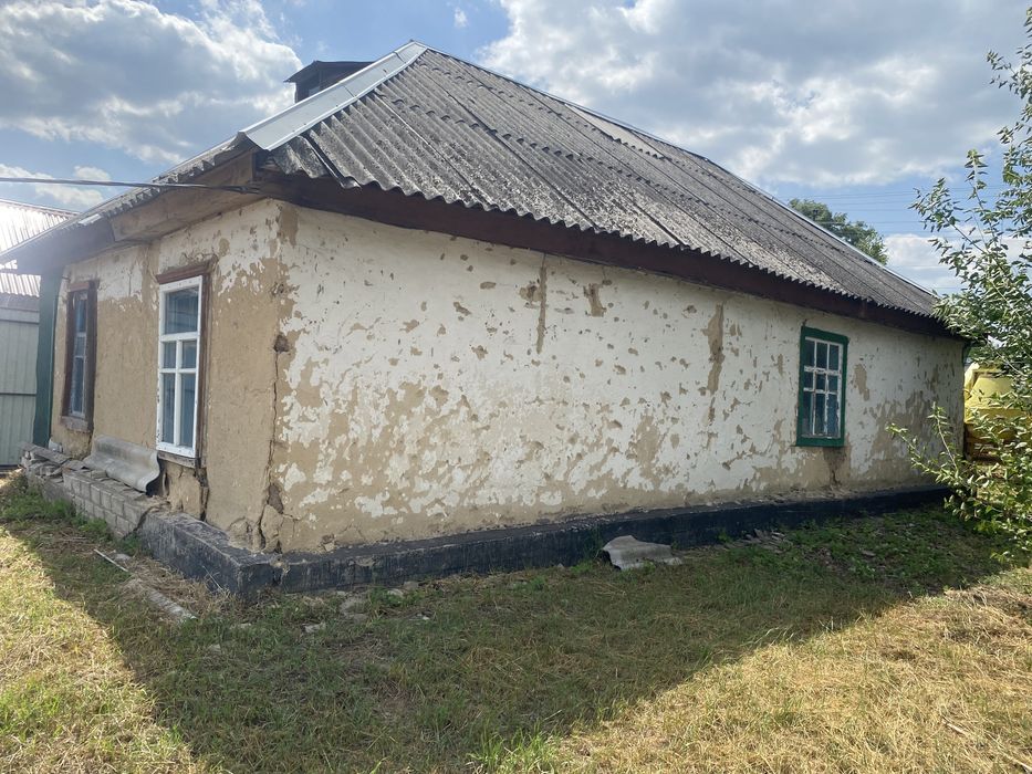 Будинок з сонячною станцією 30 квт