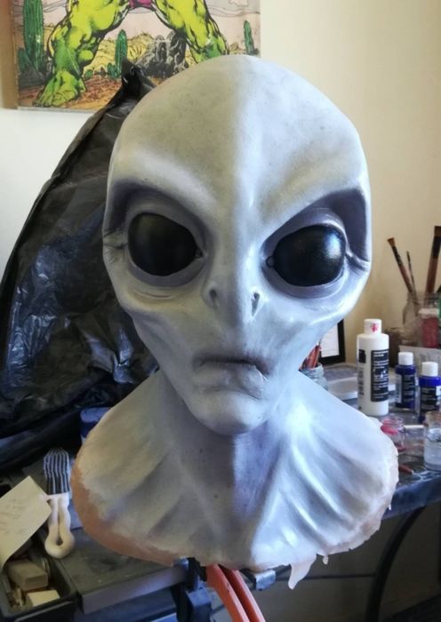 Máscara de Extraterrestre em Látex Premium
