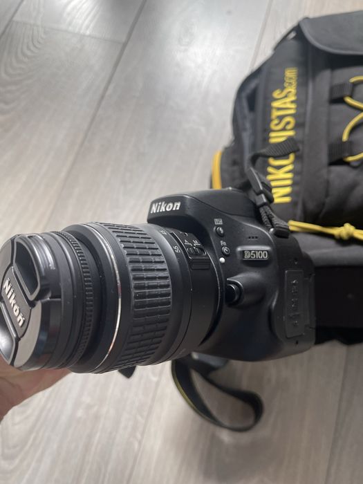 Nikon D5100 kit com mochila