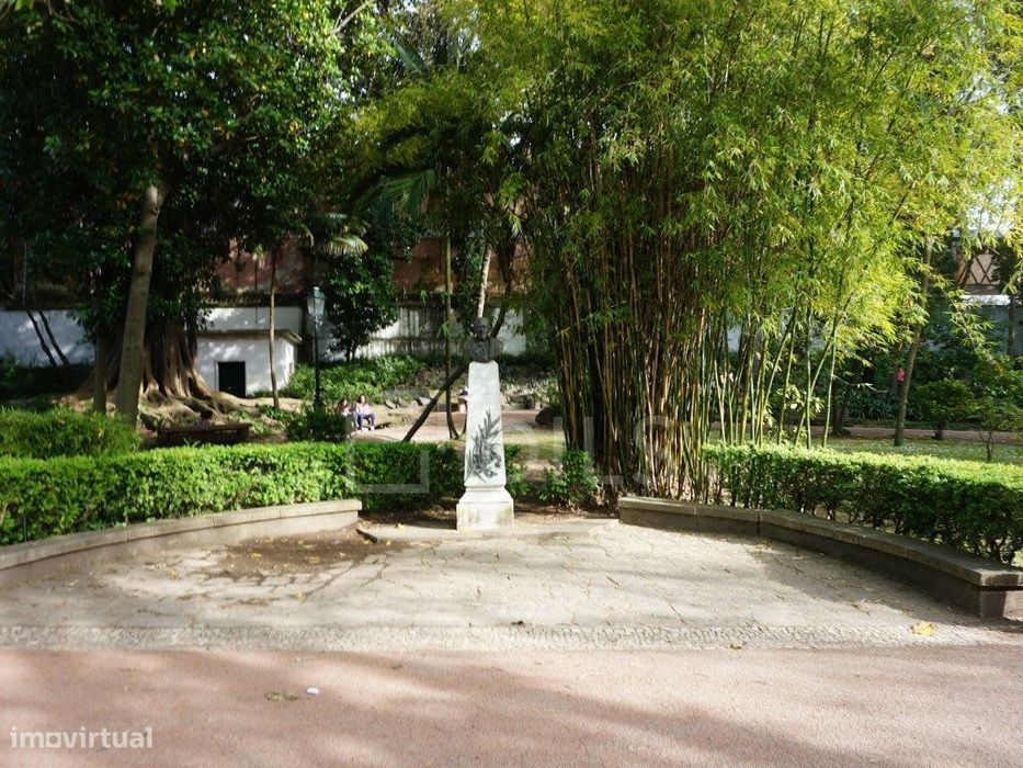 Apartamento T0 em Condomínio com Piscina e Jardim, em Lisboa
