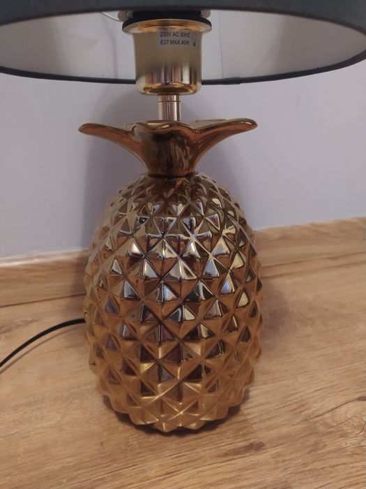 Piękna,porcelanowa, złota lampa Ananas