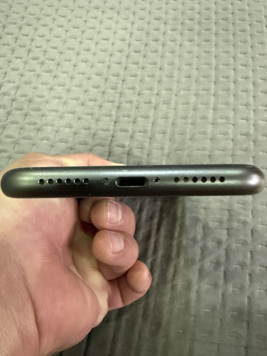 iPhone 11 128Gb iCloud lock