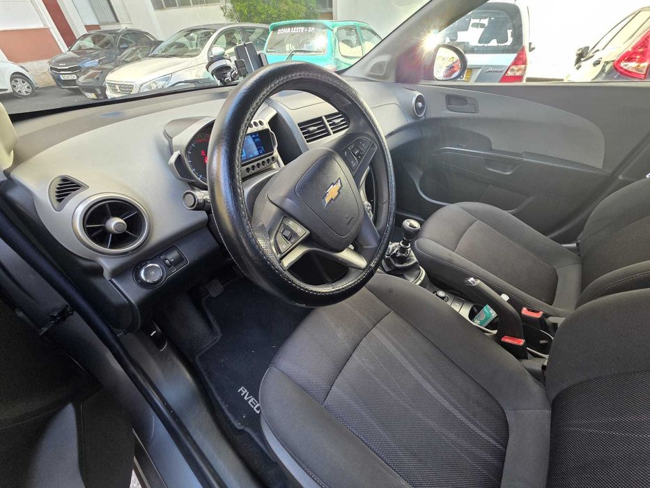 Chevrolet Aveo 1.2 LT Gasolina