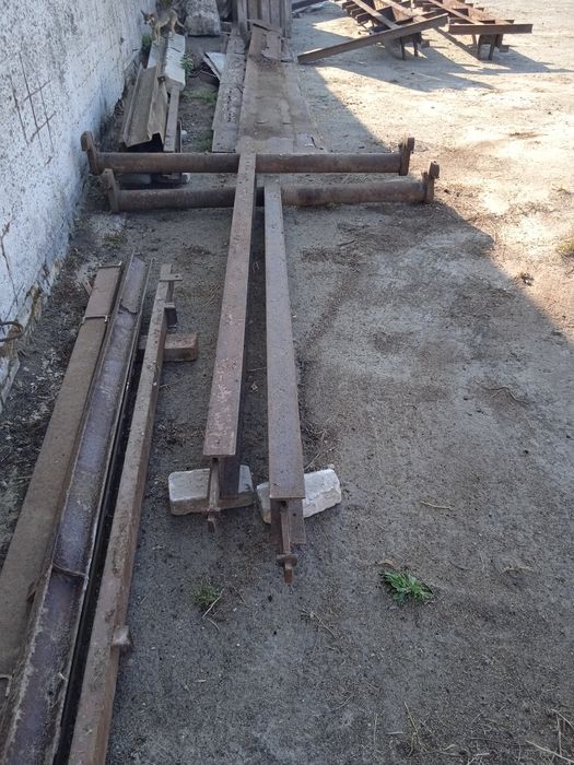 Продам таври  12грн/1кг