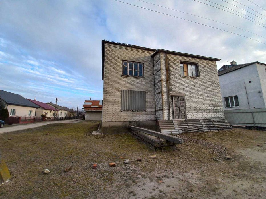 Будинок та земельна ділянка 6,1 сот., м. Кам'янка-Бузька