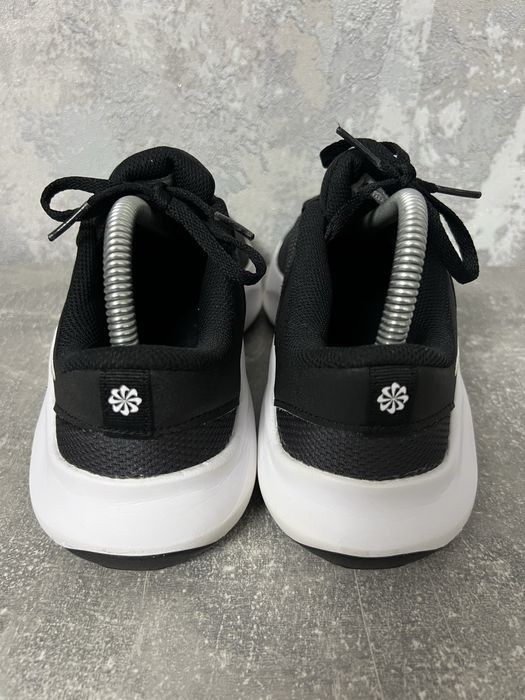 Кросівки  для залу Nike  Legend 100% оригінал