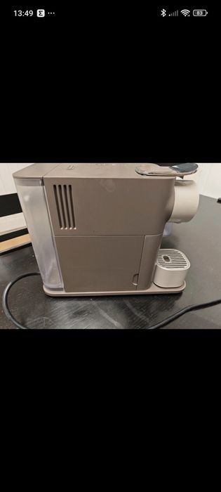 Máquina café Nespresso De'longhi