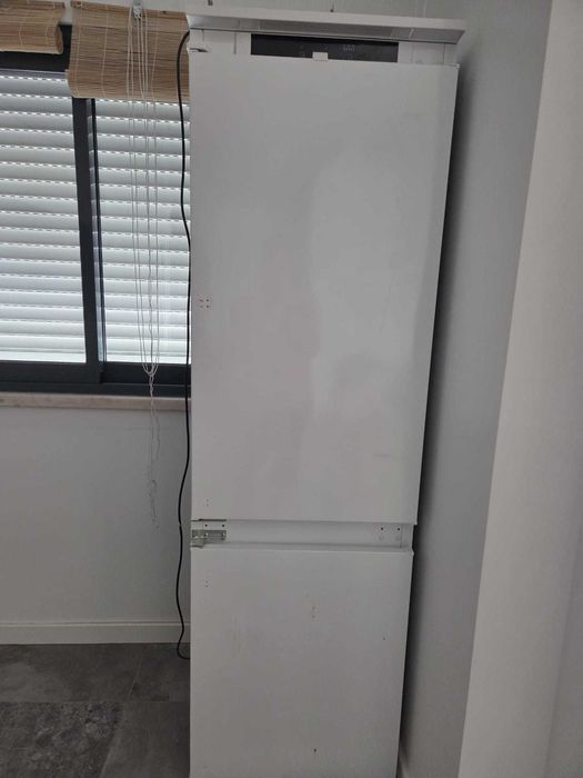 Frigorifico Combinado Hotpoint para encastrar