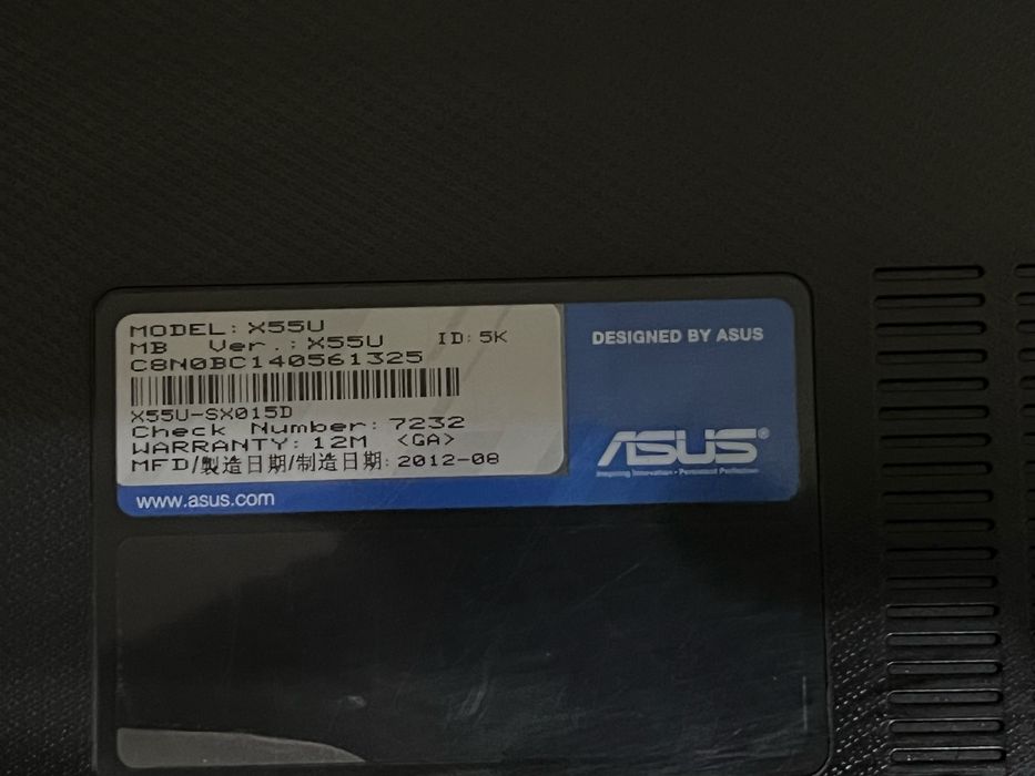 ноутбук Asus.