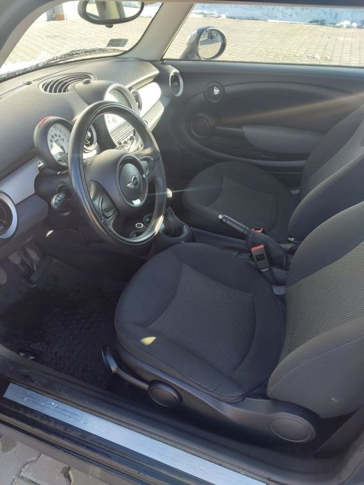 Mini One 2011 r. Benzyna 1.6 - stan barszo dobry