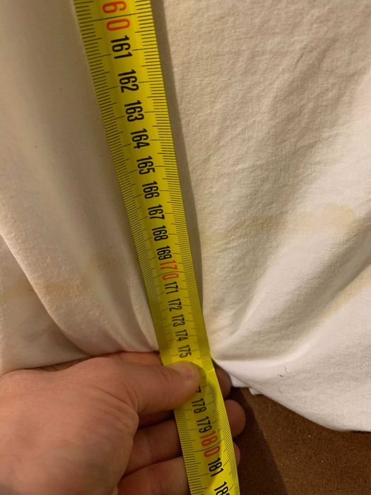 Colchão branco de solteiro