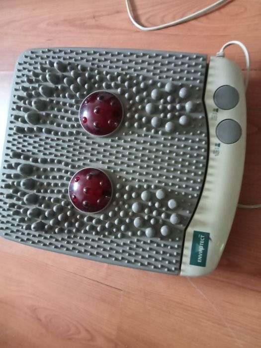 Aparelho para pés e pernas.