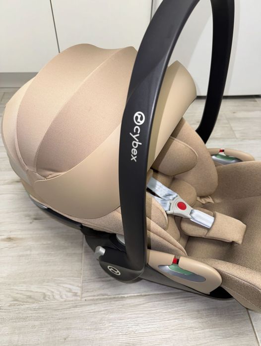 Автокрісло Cybex CLOUD T I-Size PLUS cozy beige