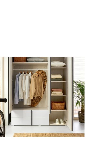 Szafa Remo trzydrzwiowa