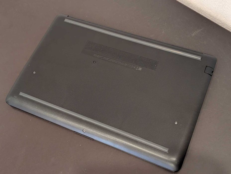 Ноутбук HP 15 | Ryzen 5 2500u | RX Vega 8