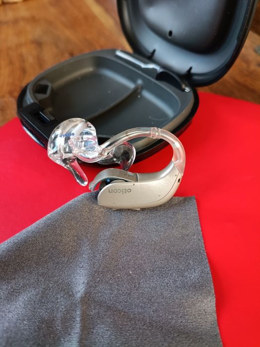 Aparat słuchowy Oticon Jet 2