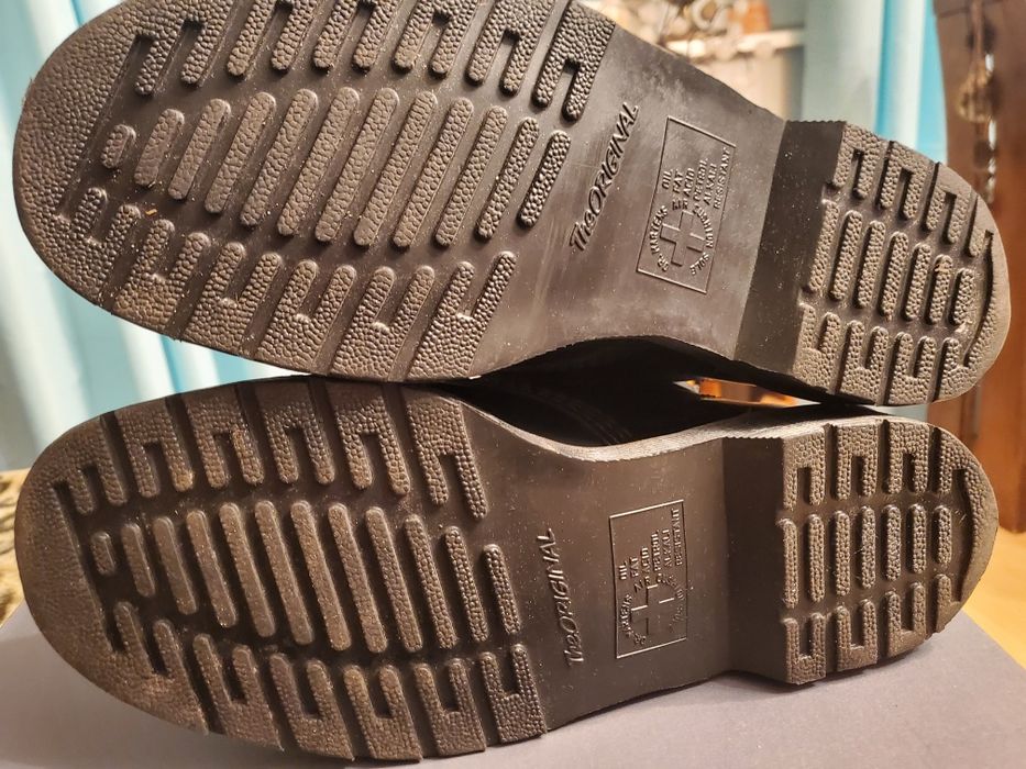 Dr.Martens mono black