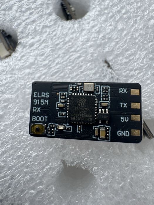 Приймач BAYCK ExpressLRS 915MHz Nano ELRS