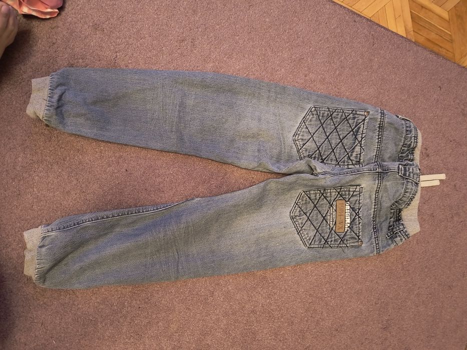 Joggery chłopięce 140 na gumie